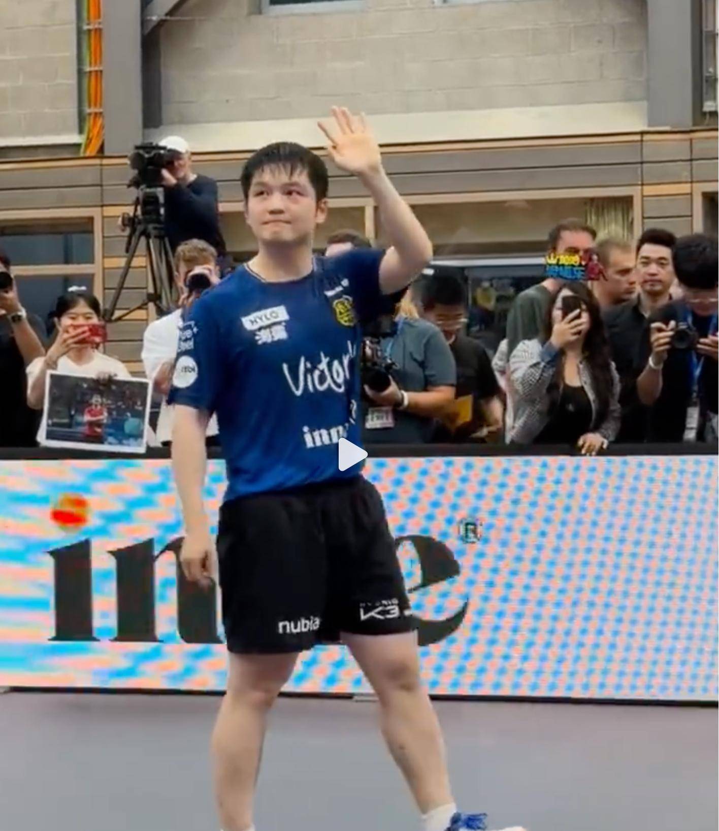 赛季中期的 赛季中期的