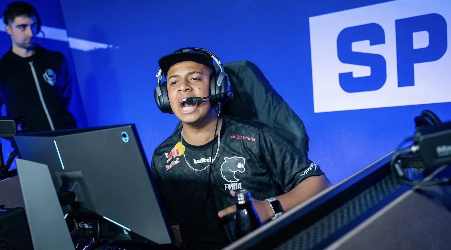 队气质的一 队气质的一