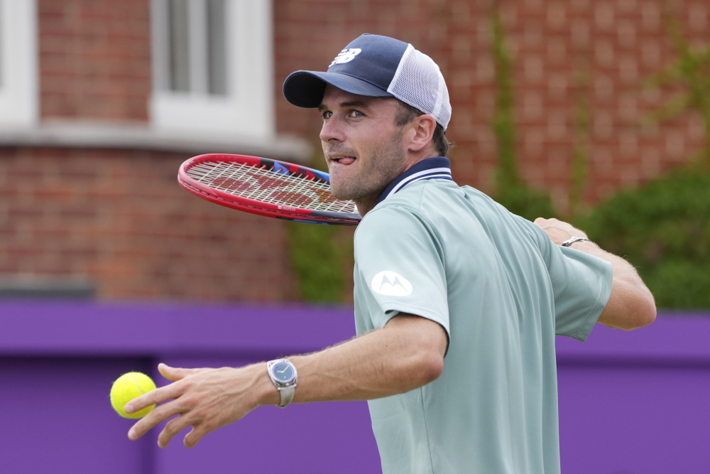 同期内引进 同期内引进