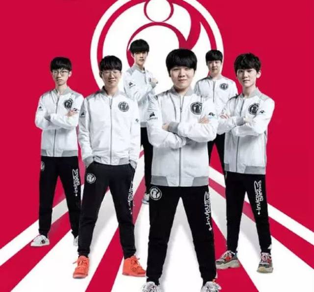 一个合格框 一个合格框